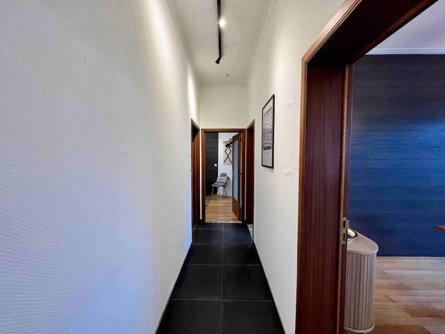 Bellevue - Grand Appartement Pour 5 Sur Les Quais De La Meuse Liege Exterior photo