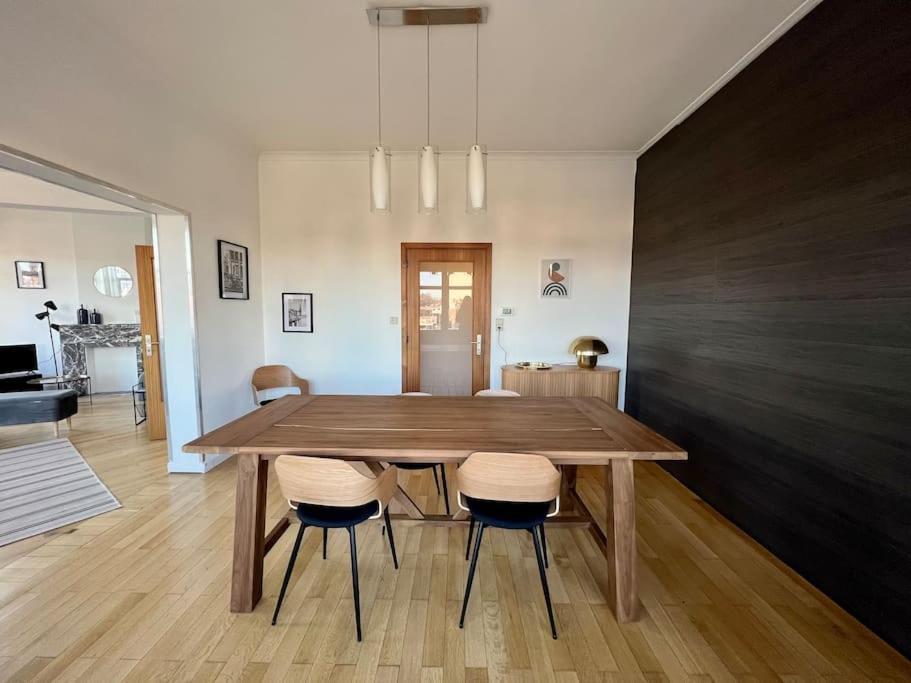 Bellevue - Grand Appartement Pour 5 Sur Les Quais De La Meuse Liege Exterior photo