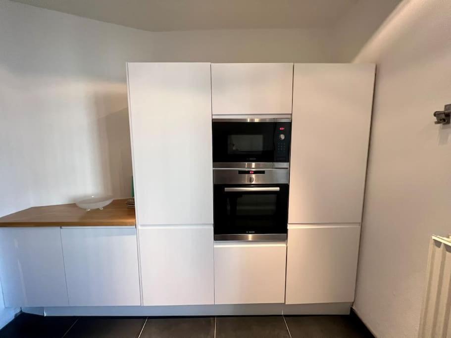 Bellevue - Grand Appartement Pour 5 Sur Les Quais De La Meuse Liege Exterior photo